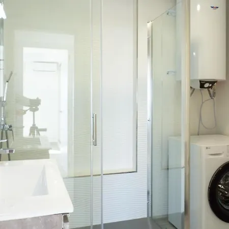 아파트 Paradise On The Seafront In *